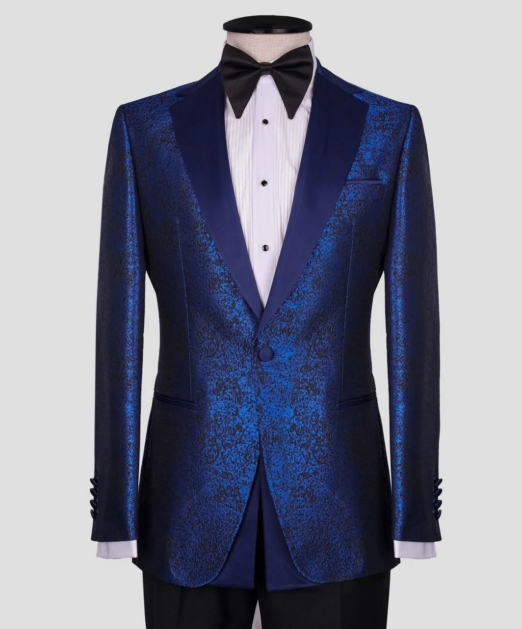 Single Breasted Two-Piece Tuxedo (White Classic) — view 8